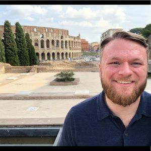 Meet your Posher, Adam